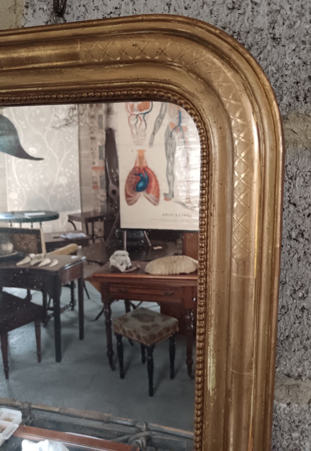 19th century French gilded mirror of small dimensions (4).jpg